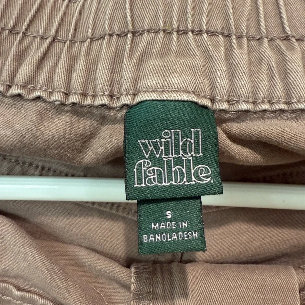 Wild Fable women's Tan/pink Cargo Pants - Picture 3 of 3